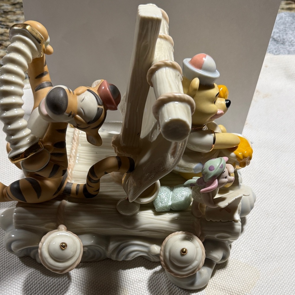 Disney limited edition Pirates of the Honey Island 0379/3500